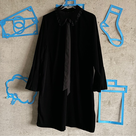 Eloquii Velvet Neck Tie Bell Sleeve Shift Dress Black - Picture 3 of 9